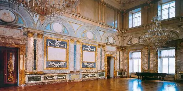 Marble Palace — Marble Hall — photo 1