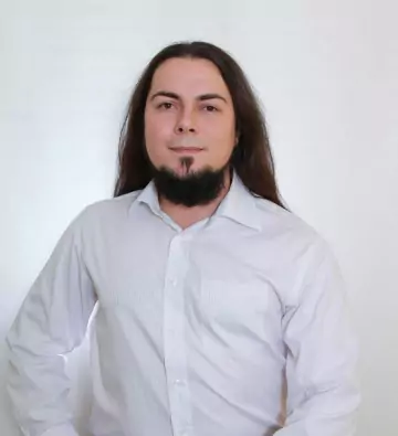 Valentin Melnikov - Gestionnaire de Comptes