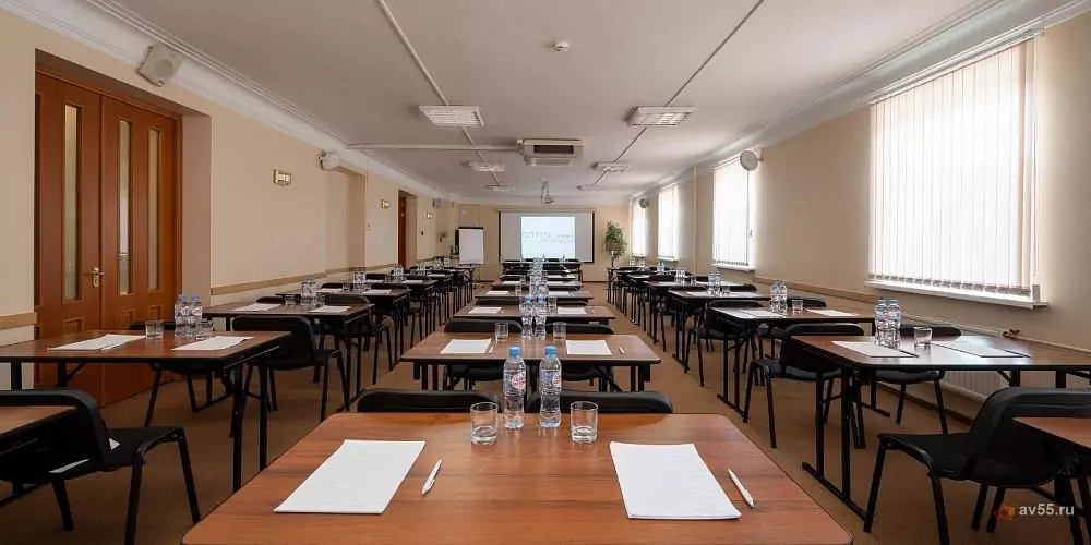 Hotel 'Oktiabrskaya' — Small Conference Hall — photo 1