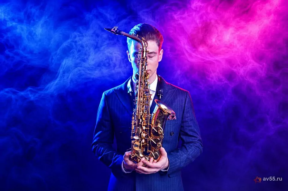 El saxofonista Andrey Bogolyubov — foto 1