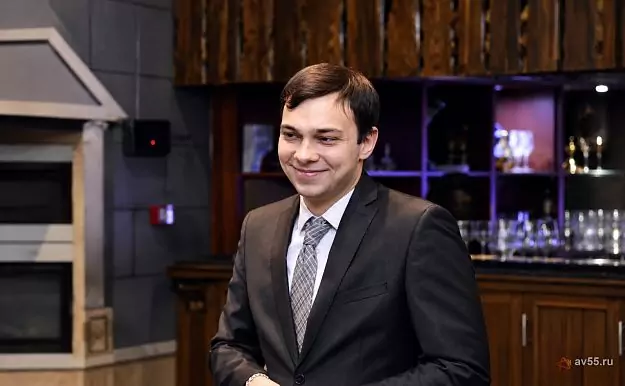 Host Vladimir Morozov