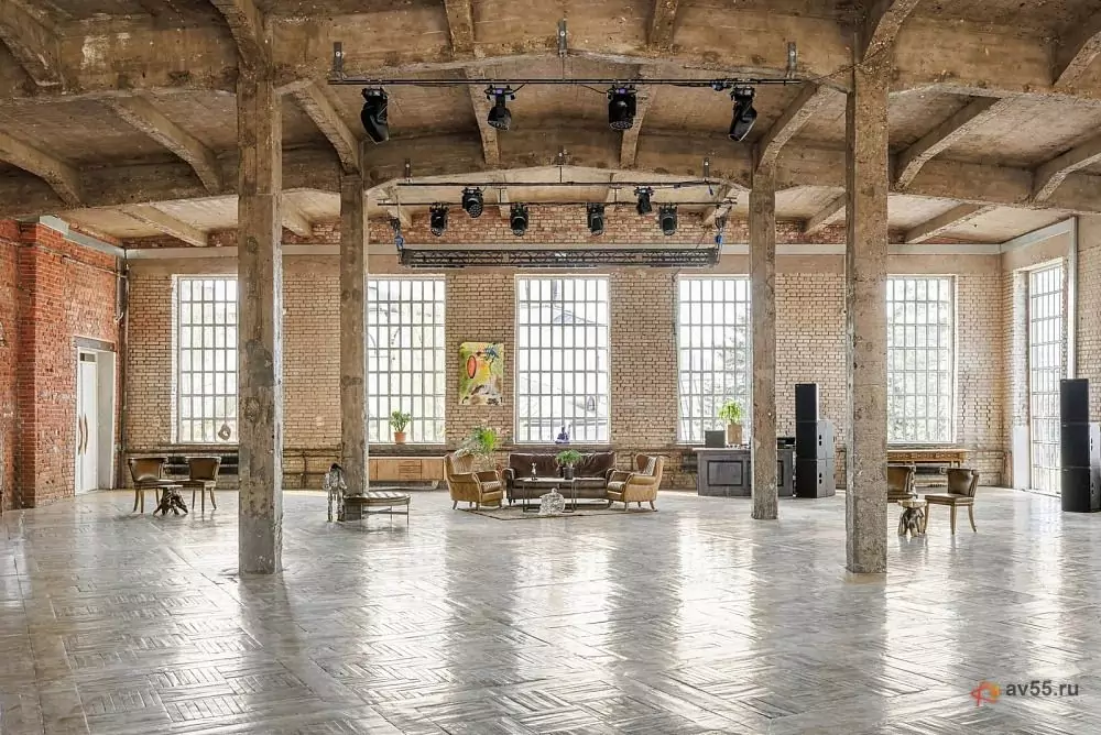 LOFT HALL #1 — Château — photo 1
