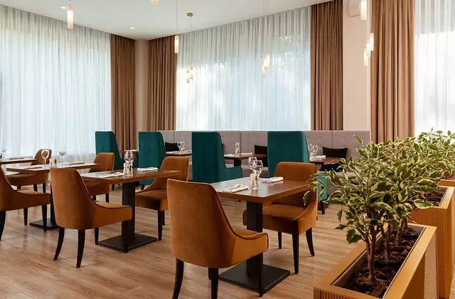 Palmira Garden — «Salazkin» restoranı