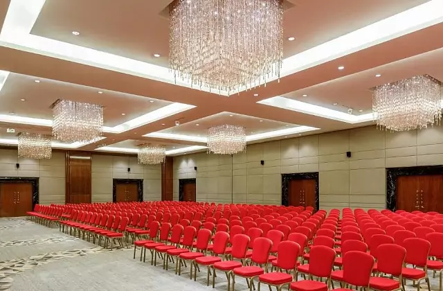 Lotte Hôtel Moskva — Salle « Kristall »