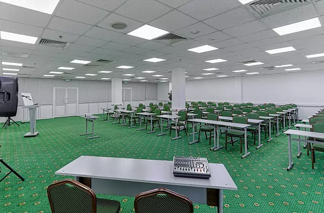 Ismailowo „Alpha“ — Saal „Ostankino“