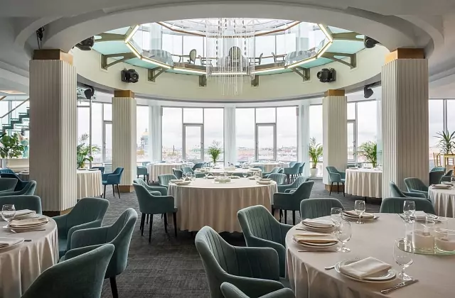 Hotel „Ambassador“ – Saal „Panoramnyj“