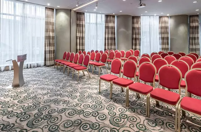 Swissôtel Красные Холмы Москва — Зал «Люцерн + Женева»