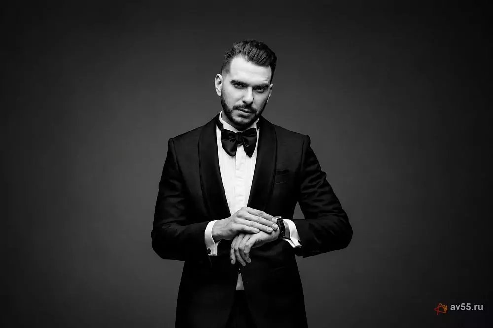 Vocalist Denis Manhattan — photo 1