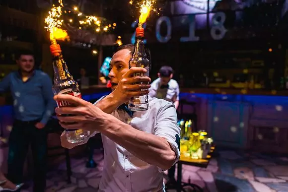Barmen şovu Bar Man Group