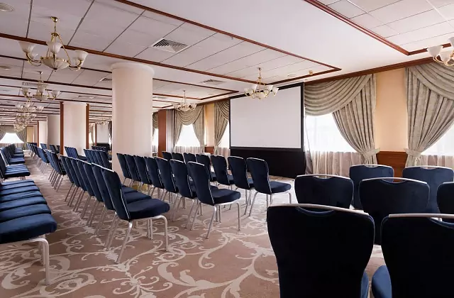 Safmar Aurora Lux (eski Marriott Royal Aurora) — «Petrovsky» Balo Salonu