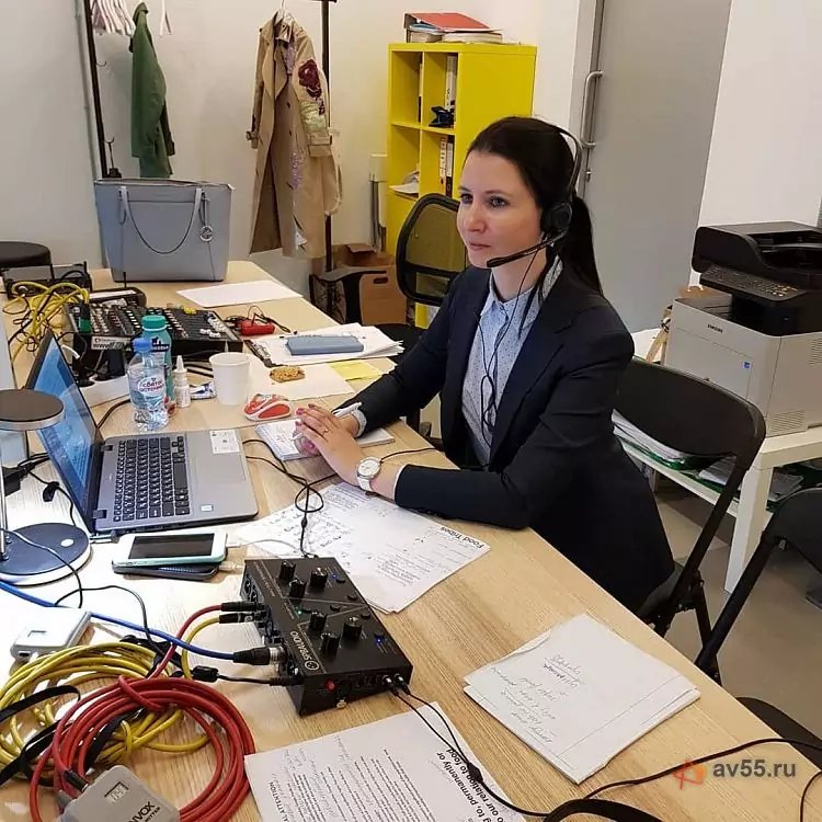 Simultaneous interpreter Tatyana Shvets — photo 1