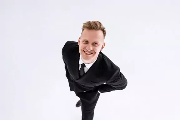 Host Maxim Chernetsov