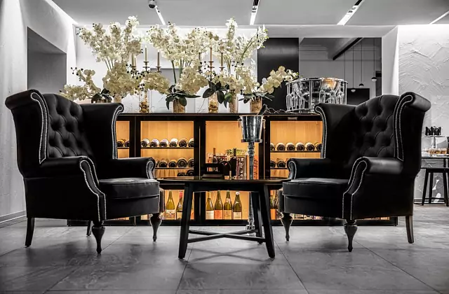 Kapital Bar