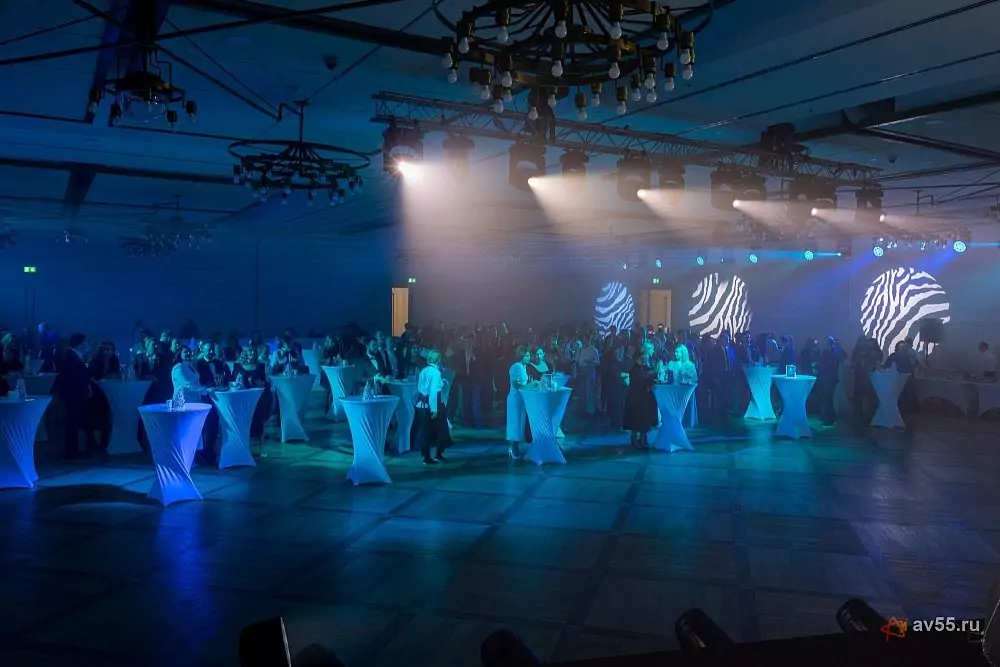 Crystal Ballroom — 写真1