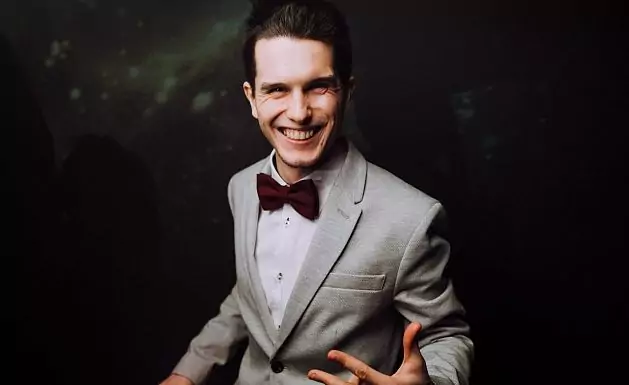 Host Andrey Kisly
