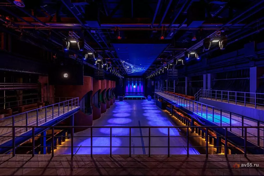 LOFT HALL #10 × TAU — Main — 照片 1