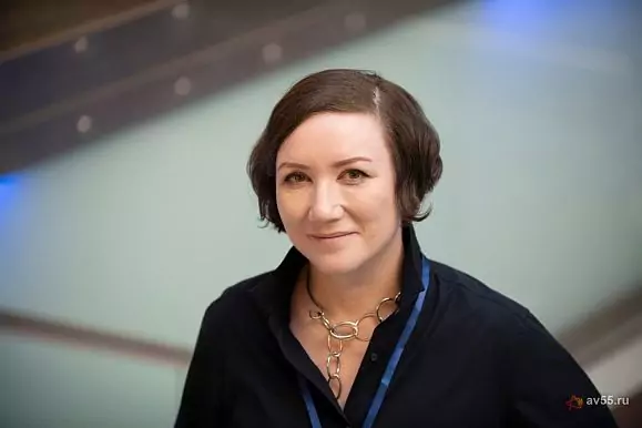 Oradora en psicología en los negocios Anna Obújova