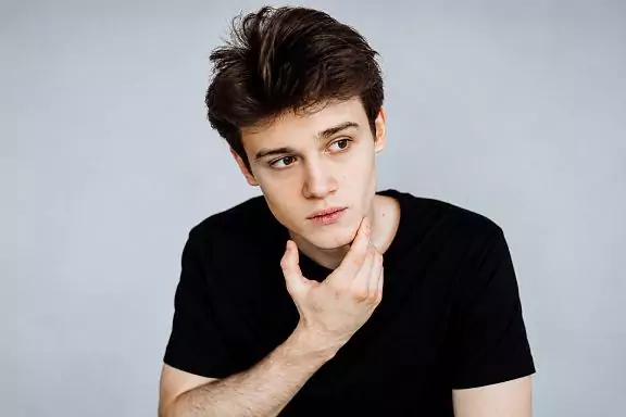 Host Andrey Shishkov