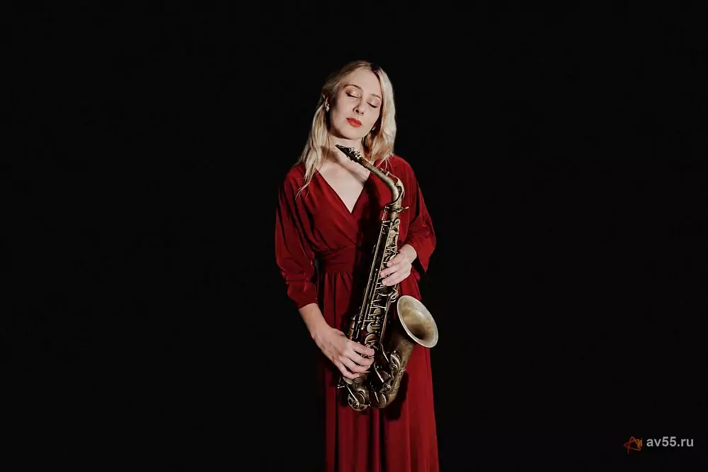 La saxofonista Nadezhda Stolyarova — foto 1