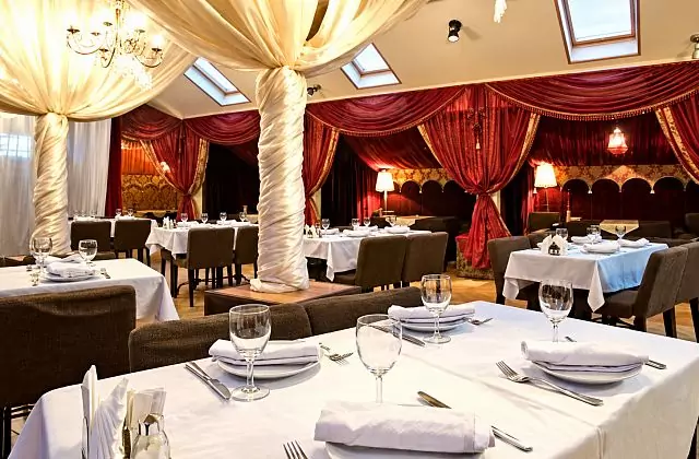 Restoran «Vegas»