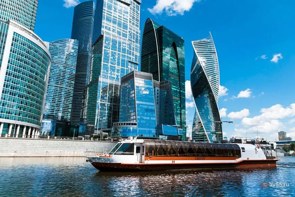 RED BOAT — Теплоход Светоч — фото 1