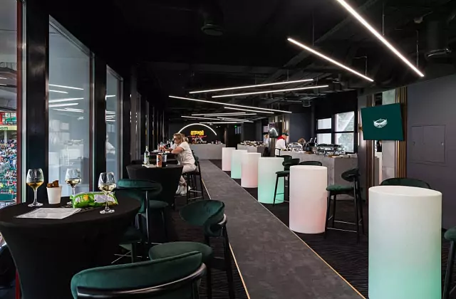 RZD Arena – Panorama-Lounge im Stadion