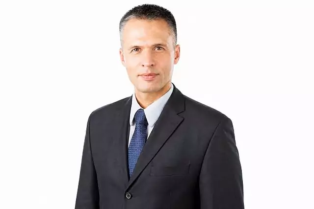 同声传译员 杰尼斯·帕列茨基