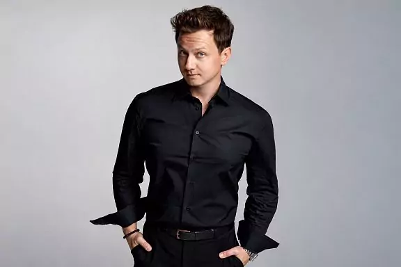 Host Sergey Terre