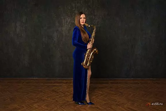 Саксофонистка Ирина Варламова