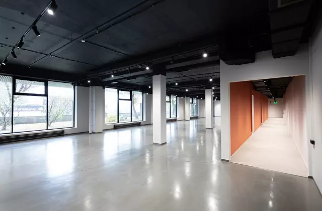 Izmaylovo «Alfa» — Salon «Drujba»