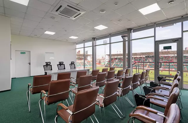 RZD Arena – Pressezentrum mit Panoramafenstern