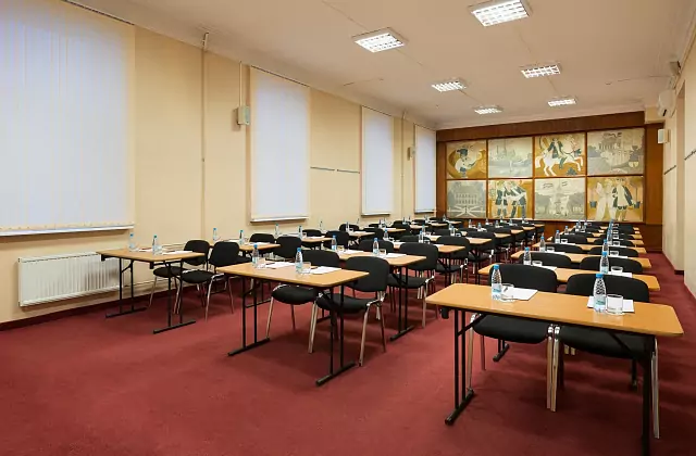 October Hotel — Petrovsky Conference Hall