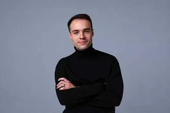 Consecutive interpreter Alexey Svistunov