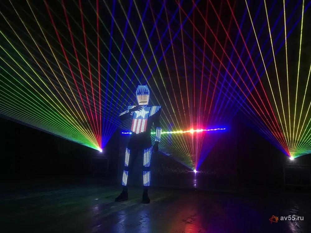 Spectacle laser Laser Man — photo 1