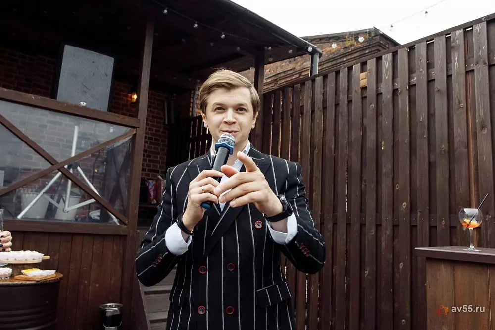 El presentador Evgeny Tsvetkov: foto 1