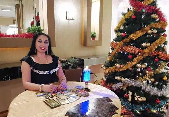 Tarot Reader Iolanta