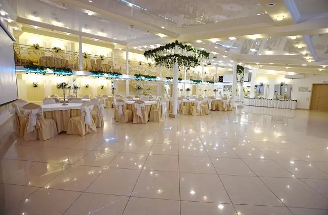 Laguna — salón «Prestigio»