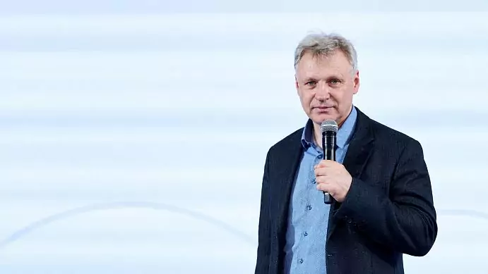 Спикер по лидерству и управлению Вячеслав Летуновский