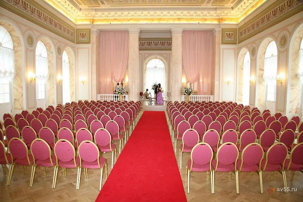 Catherine Palace — pavilion "Hall on the Island" — photo 1