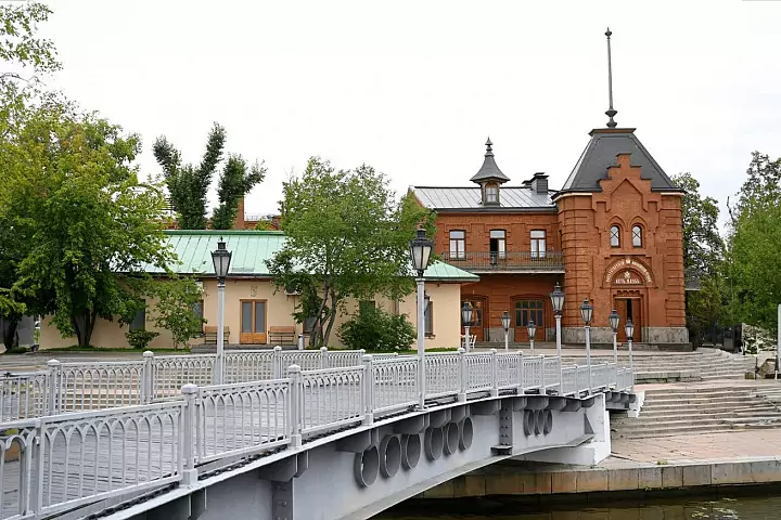 Venues for 300 people in Moscow