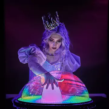 Oksana Logro's Bubble Show