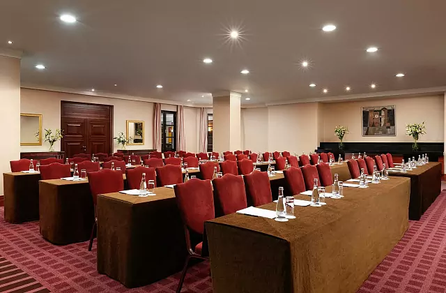 Corinthia Saint-Pétersbourg — Salle « Amirauté »