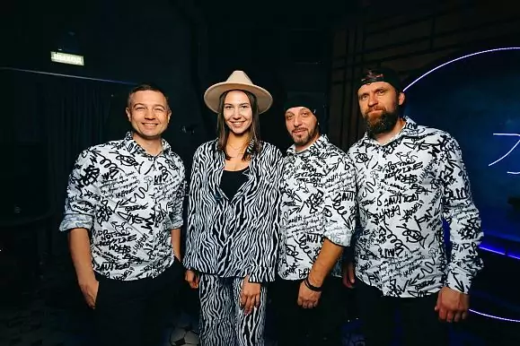 Cover grubu «NON STOP»