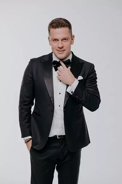 Presentador Vladímir Plajti