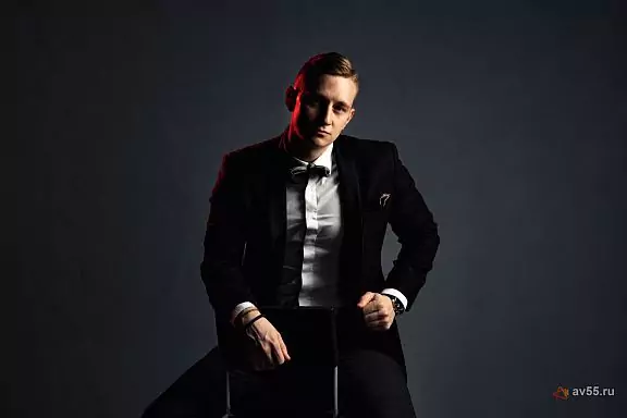 Ведущий Антон Баранхин