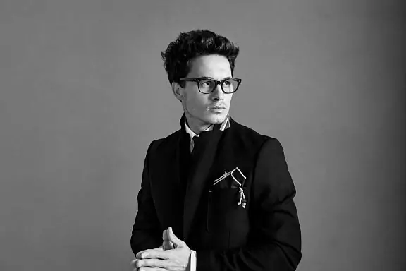 Host Nikolai Tsonku
