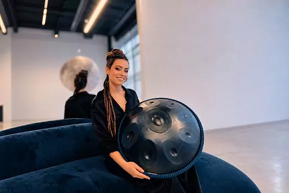 Вибрафонистка Рената Саитова