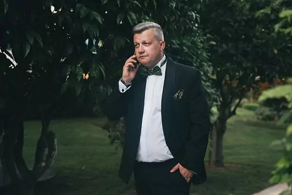 Ведущий Сергей Гаврилов