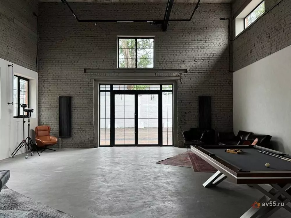 KULT.GARAGE — Foto 1