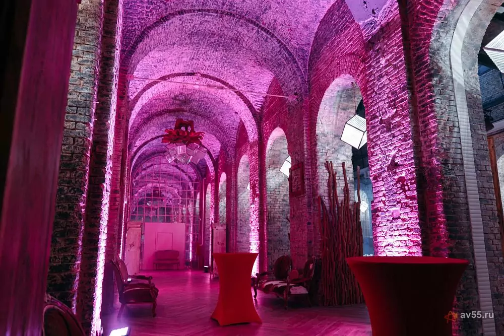 LOFT HALL #7 — Johnson Hall – Foto 1
